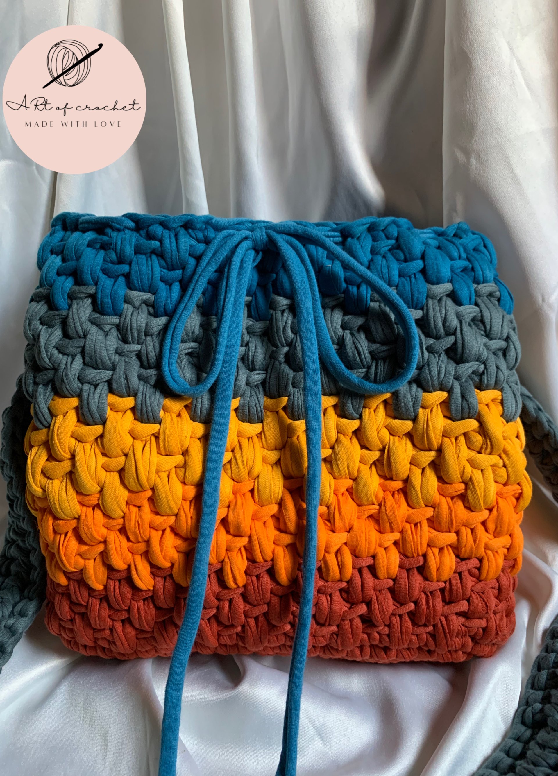 Crochet bag