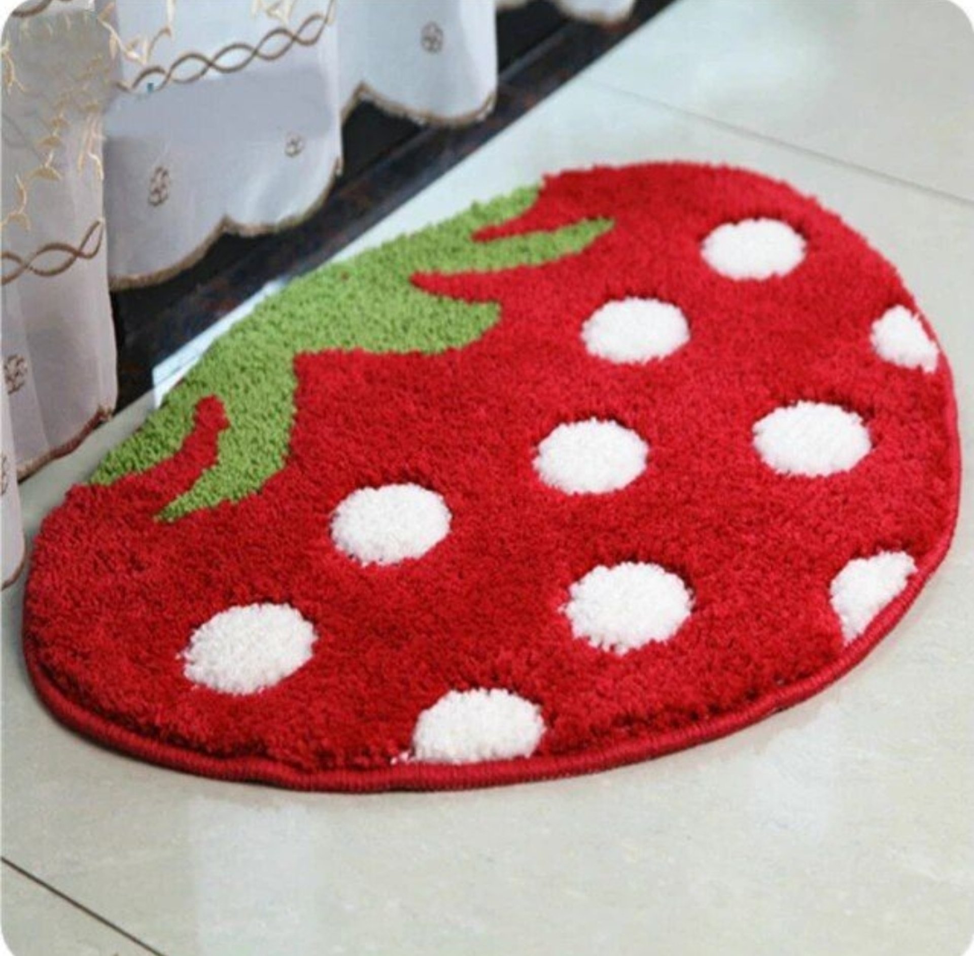 Tufted floor mats