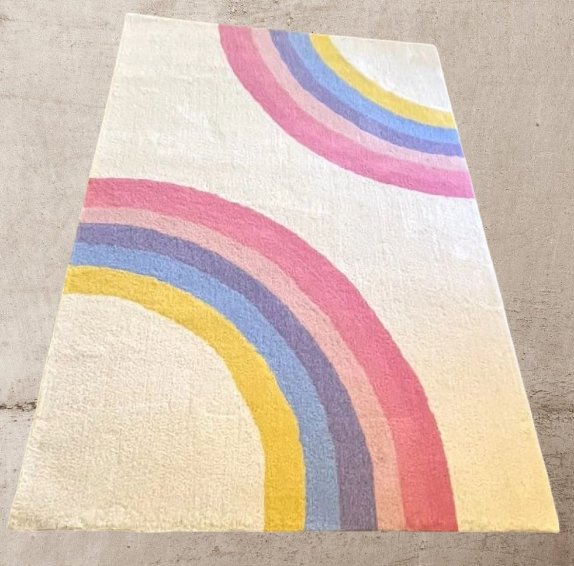 Rainbow kids rug