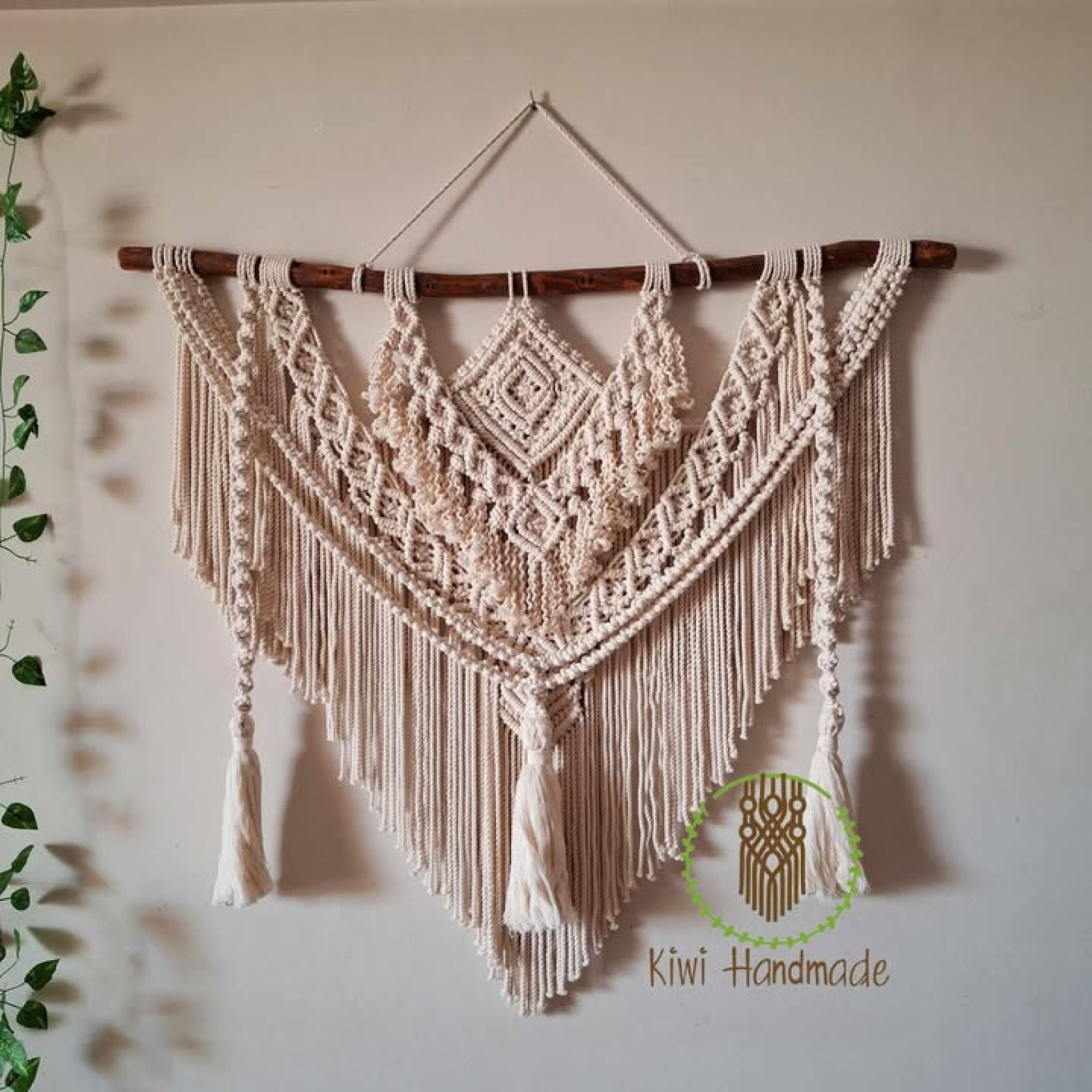 Wall hanging macrame, size (100*90)